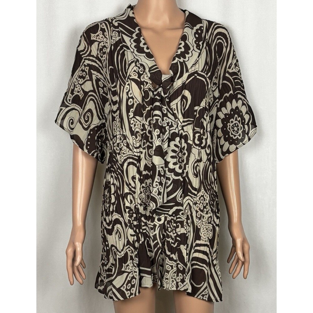 Lane Bryant Women’s Size 22/24 Brown & Cream Pleated Blouse